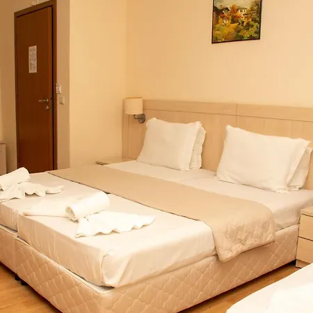 Aparthotel Serena