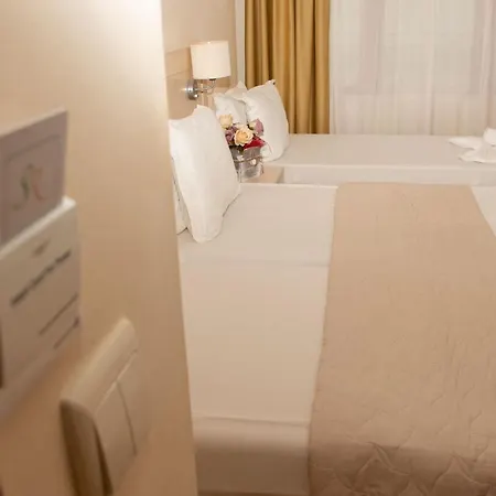 Serena Aparthotel