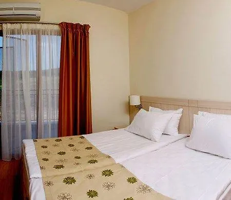 Serena Aparthotel