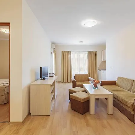 Aparthotel Serena