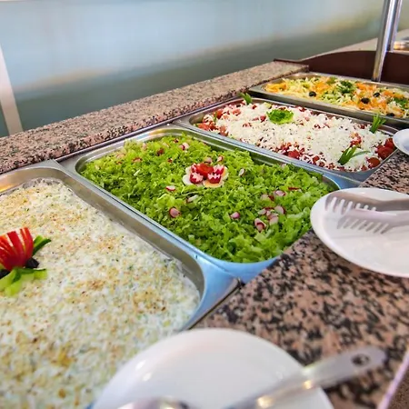 Serena Aparthotel 3*